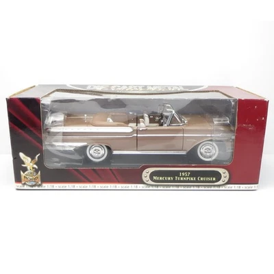 1957 Mercury Turnpike Cruiser - Yatming Road Signatures 1:18 Diecast - Image 1 of 4