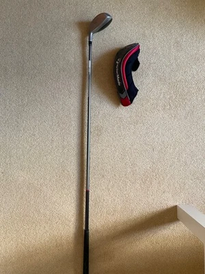 TAYLORMADE RESCUE MID #4 HYBRID, 22' LOFT, RECHTSHÄNDER mit Haube - Bild 1 von 4