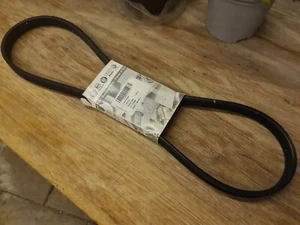 NEW GENUINE Volkswagen V-RIBBED BELT 038903137S audi seat skoda vw - Picture 1 of 7