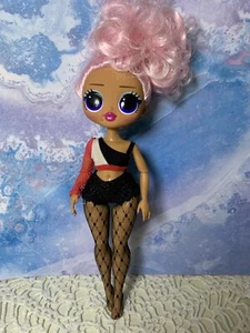 Lol Surprise OMG Uptown Girl Doll Pink Hair 2019 blue eyes nails fishnet big eye - Picture 1 of 7