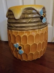 NEW TikTok Viral Honey Comb Beehive Food Stool Side Table Rare Decor Homegoods - Picture 1 of 4