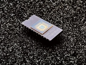 AM1702 ADC Keramik 256X8 2048-BIT EPROM - Bild 1 von 2