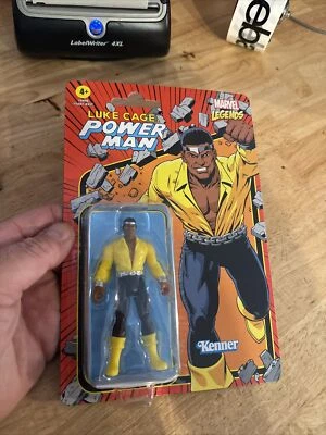 Boneco de brinquedo Luke Cage Power Man super-heróis MARVEL COMICS Legends Kenner Hasbro - Imagem 1 de 4