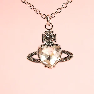 Vivienne Westwood Silver Ariella Pendant Necklace Heart Crystal Orb Gift Box Set - Picture 1 of 12