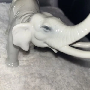 Karl Enz porcelain elephant figurine excellent condition - Picture 1 of 6