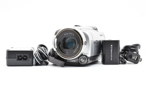 [Ex+5] Sony HANDYCAM HDR-XR500 Handycam Video Camera 120GB Silver from japan - Picture 1 of 14