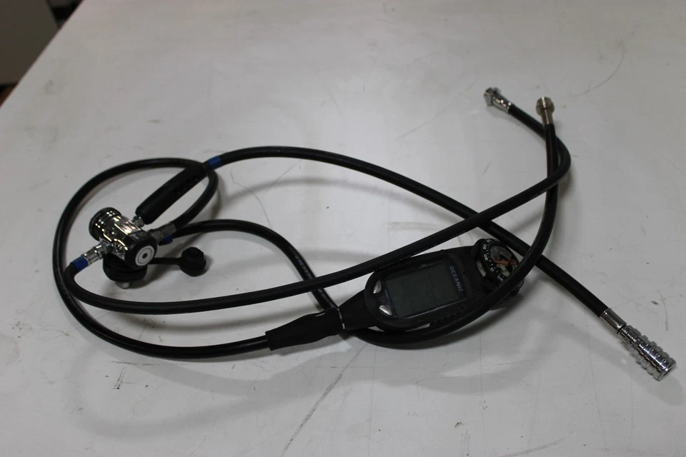 Computadora Oceanic Pro Plus con brújula MK17EVO Foto 1 de 3