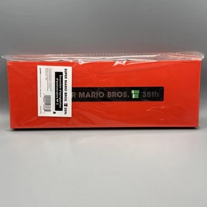 Nintendo Super Mario Bros. 35 Aniversario Pin Set #2 - Nuevo - Imagen 1 de 3