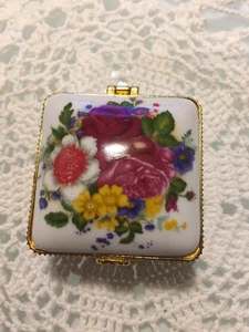 Vintage Fine China Porcelain Trinket jewellery box 3” Square Shaped Great Cond - Picture 1 of 5