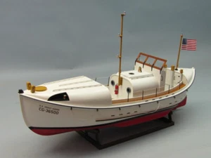 Dumas USCG 36500 36' Motor Lifeboat (1258) RC Wooden Ship Boat Kit - Picture 1 of 5
