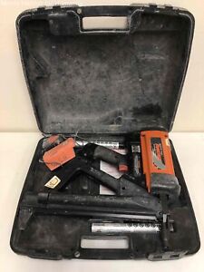 Ramset Trackfast TF1100 Auto Drywall Track Fastener w/Batteries, Charger & Case