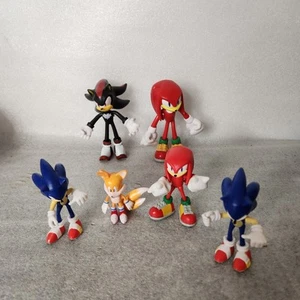 Sonic the Hedgehog Figuren Konvolut 6 Bendable Knuckles Tails Shadow The Hedgehog - Bild 1 von 2