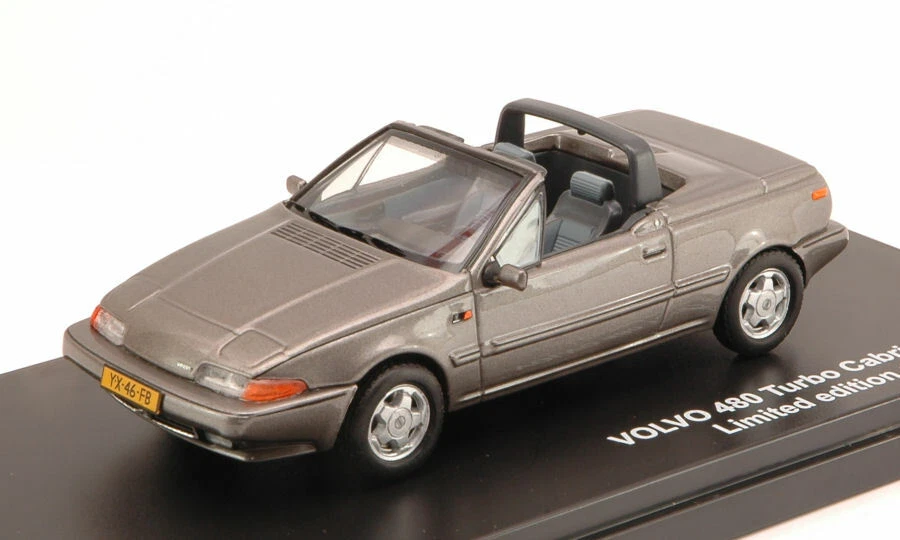 Volvo 480 Turbo Cabriolet 1990 Gun Grey 1:43 Model TRIPLE 9 - Immagine 1 di 1