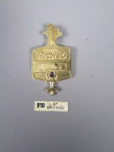 B176 Vintage 1969 Corgi Rockets 910 UK GP Beach Buggy Key Metal - Picture 1 of 2