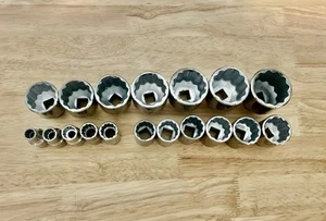 Wright Tool 18-Pc 1/2” Drive 12-Pt SAE Socket Set 3/8” to 1-1/2”, Missing 11/16” - Picture 1 of 3