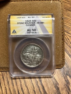 1925 50c Stone Mountain DD OBV Cleaned AU50 - Image 1 of 2