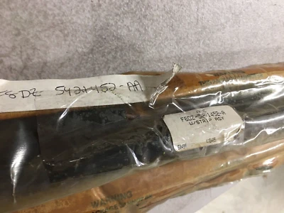 NUEVO FORD TAURUS 1996 1997 SEDÁN 4 PUERTAS RF CINTURÓN EXTERIOR TIRA METEOROLÓGICA F6DZ5421452A Foto 1 de 2