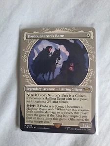 Frodo, Sauron's Bane Scene Showcase, Lord of the Rings, MTG - NM - Foto 1 di 1