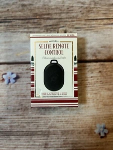 Indigo Selfie Remote Control - Photo 1 sur 3