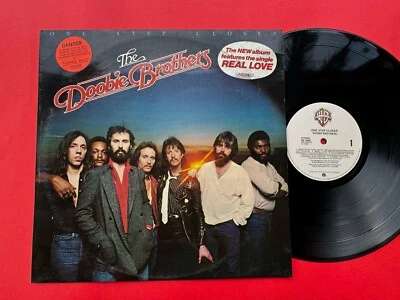 The Doobie Brothers - One Step Closer LP VINYL, 1980 , Original Press. NM/NM - Image 1 of 4