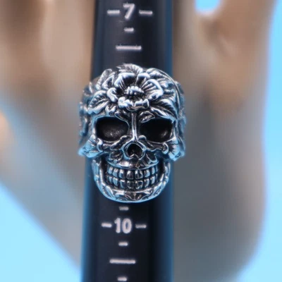 Мужская из нержавеющей стали череп мотоциклиста кольцо в серебро размер 8 1/2 - Изображение 1 из 2