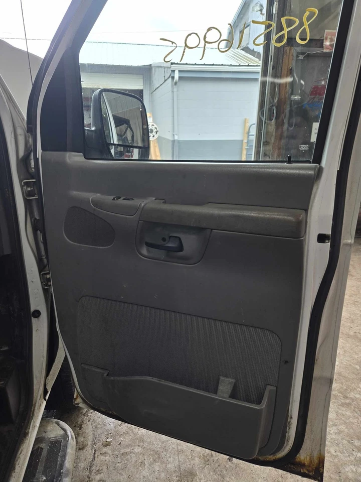 Front Door Trim Panel FORD VAN E250 Right 03 04 05 06 07 08 Foto 1 de 1