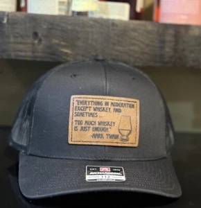 Mark Twain Bourbon Whiskey Snapback Hat - Trucker Hat - Richardson 112 - Foto 1 di 5