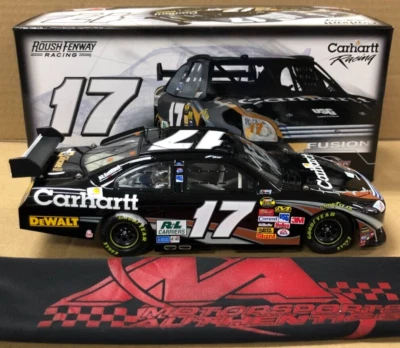Matt Kenseth #17 Carhartt 2007 Fusion COT 1:24 scale *AUTOGRAPHED* X177821CTMK - Image 1 of 4