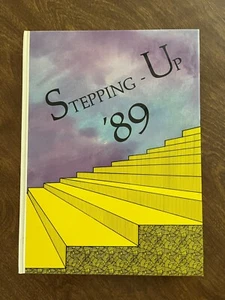 1989 Steping-Up Yearbook, Sodus High School, Sodus NY - Bild 1 von 3