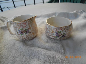 Pompador sugar and creamer, gold chintz vintage, lord nelson, garden scenes - Picture 1 of 5