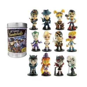 2 x DC Comics Lil Bombshells Blinddose Sammelfiguren Vinyl - versiegelte Schachtel. - Bild 1 von 3