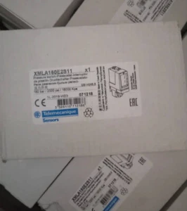 1PC New Schneider XMLA160E2S11 Pressure Switch 160bar Brand Free Ship - Picture 1 of 4