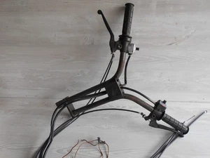 Fortschritt E930 E931 Lenker komplett mit Armaturen und Bowdenzügen - Bild 1 von 9