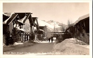 SUN VALLEY IDAHO MAIN STREET CHALLENGER INN 1940s RPPC Vintage Postcard JY15 - Picture 1 of 2