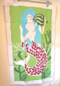 Nuevo en Paquete del Reino Unido: Toalla de té de sirena diseñada por artista - ¡arte enmarcable! Original £19 / $24 - Imagen 1 de 7