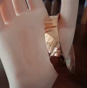 BRAZALETE DE ACERO INOXIDABLE BRAZALETE CON BISAGRAS DE RESORTE ORO ROSA #ss - Imagen 1 de 5