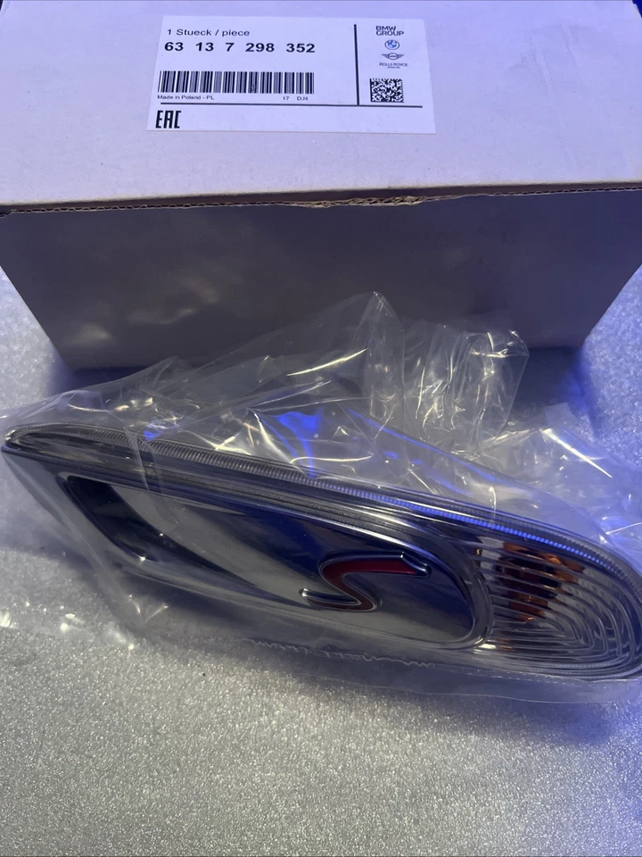 2014-21 Mini Cooper S Repeater Lamp (63 13 7 298 352)  - Image 1 of 1