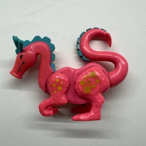 Vintage Fisher Price Little People Pink Dragon Royal Castle 1974 Figur Spielzeug - Bild 1 von 11