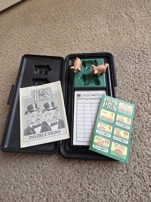 Juego Vintage 1984 MB Games Pass The Pigs - Gran Juego de Fiesta de Viaje Foto 1 de 4