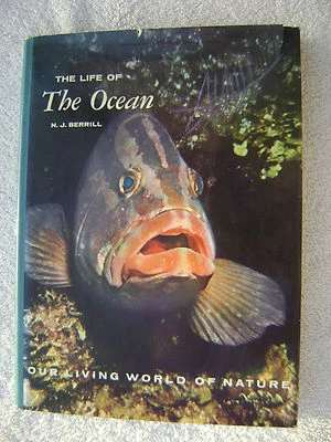 LIBRO LA VIDA DEL OCÉANO MARINA NÁUTICA MARÍTIMA (#056) Foto 1 de 4