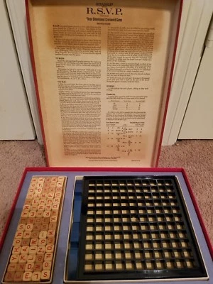 VINTAGE RSVP CROSSWORD GAME SCRABBLE BRAND THREE DIMENSIONAL SET 1966 COMPLETE  - Image 1 of 4