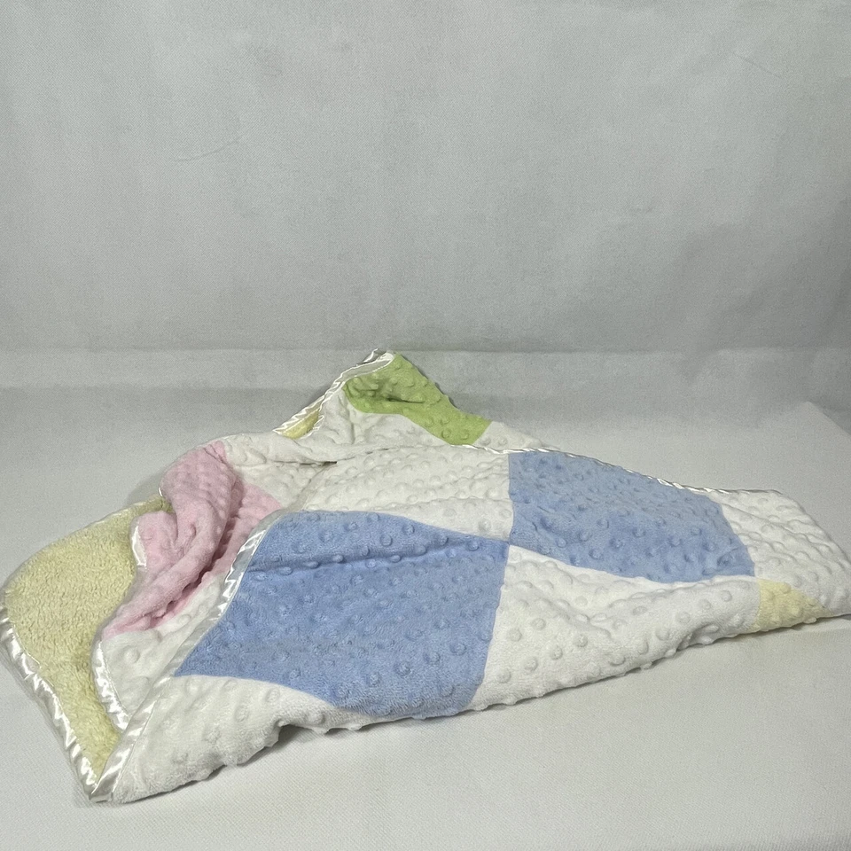 MANTA DE SEGURIDAD RECIÉN NACIDA A CUADROS MINKY DOTS Rosa Azul Amarillo Verde 40"x30" Foto 1 de 4