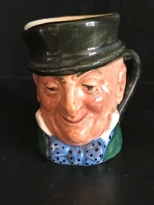 Jarra miniatura Royal Doulton personaje Toby Sr. Micawber - Imagen 1 de 6