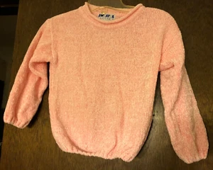 Girls size 5 Long Sleeve pink acrylic rolled neck collar Sweater - Picture 1 of 4