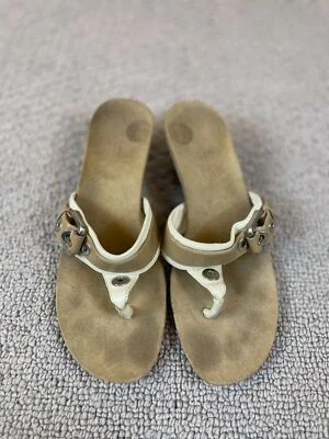 Nine West womens Thong wedges Leather  beige cream 8M - Image 1 of 4