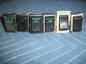 Original Lucas MGB Fan Switch - Picture 1 of 3