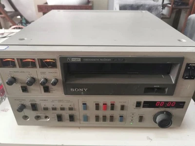 Gepflegter Sony VO-5850P U-Matic Videocasette Recorder - Bild 1 von 3