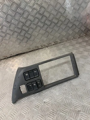 INTERRUTTORI COMANDO CRUSCOTTO DAF XF 2007 1951831 #2 - Immagine 1 di 4