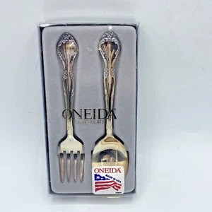 Vintage Oneida Affection 2 pc Baby Set Silverplate Flatwear NOS Made In The USA - Picture 1 of 9