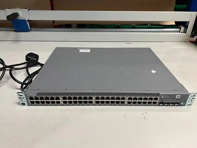 Juniper Networks EX3400-48T QSFP SFP+ Gigabit switch EX3400-48T-AFO 2x 40G QSFP - Image 1 of 4